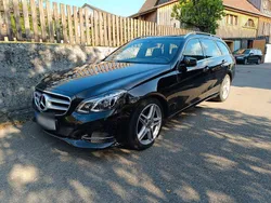 Schwarz Gebraucht 2013 Mercedes E200 AMG Kombi | 16.899 € (Fairer Preis)