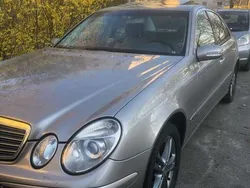 Bronze Gebraucht 2003 Mercedes E200 Classic Limousine | 3.499 € (Guter Preis)