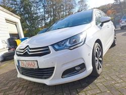 Weiß Gebraucht 2018 Citroën C4 SELECTION Limousine | 7.990 € (Fairer Preis)