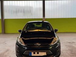 Schwarz Gebraucht 2009 Ford Fiesta Limousine | 3.750 € (Etwas zu teuer)