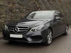 Grau Gebraucht 2015 Mercedes E220 AMG Limousine | 18.999 €