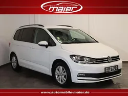 Weiß Gebraucht 2020 VW Touran Comfortline Van / Kleinbus | 16.300 € (Superpreis)