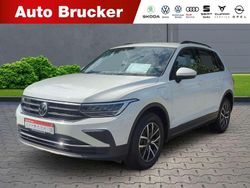 Pure white Gebraucht 2021 VW Tiguan Life SUV | 28.670 € (Fairer Preis)
