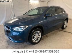 Blau Gebraucht 2022 Mercedes GLA200 Style SUV | 29.950 € (Fairer Preis)
