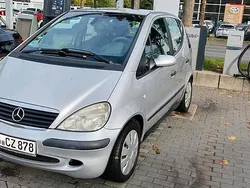 Grau Gebraucht 2003 Mercedes A140 Kombi | 1.299 €