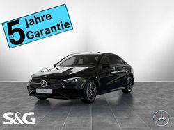 Metalliclack kosmosschwarz Gebraucht 2025 Mercedes A180 AMG Limousine | 34.869 € (Etwas zu teuer)