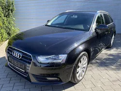 Schwarz Gebraucht 2012 Audi A4 Ambiente Kombi | 8.790 € (Guter Preis)