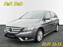 Grau Gebraucht 2013 Mercedes B180 Van / Kleinbus | 10.590 € (Fairer Preis)