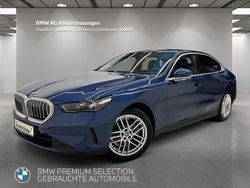 Blau Gebraucht 2024 BMW 520 Comfort Edition Limousine | 46.960 € (Superpreis)