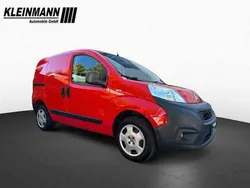 Rot Gebraucht 2019 Fiat Fiorino Van / Kleinbus | 8.925 € (Fairer Preis)