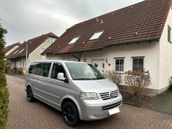 Grau Gebraucht 2007 VW Multivan Van | 11.300 €