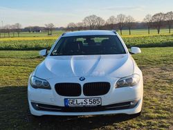 Weiß Gebraucht 2011 BMW 520 Kombi | 8.200 € (Teuer)