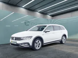 Weiß Gebraucht 2021 VW Passat Alltrack Kombi | 32.655 € (Etwas zu teuer)