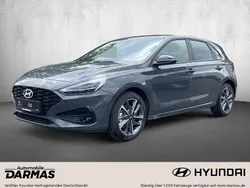 Grau Gebraucht 2024 Hyundai i30 Advantage Limousine | 18.990 € (Superpreis)