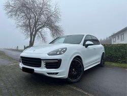 Weiß Gebraucht 2016 Porsche Cayenne GTS Chrono SUV | 29.990 € (Superpreis)