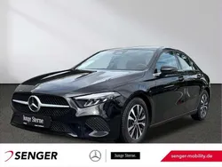 Schwarz Gebraucht 2024 Mercedes A180 Limousine | 28.980 € (Fairer Preis)