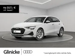Weiß (arkonaweiß) Neu 2025 Audi A3 Sportback Ambiente Limousine | 25.891 € (Superpreis)