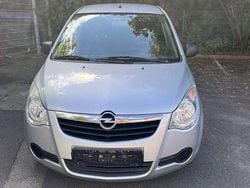 Silber Gebraucht 2009 Opel Agila Basis Kleinwagen | 1.800 € (Fairer Preis)