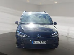 Schwarz Gebraucht 2024 VW Touran Comfortline Van / Kleinbus | 51.900 €