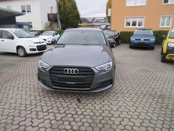 Grau Gebraucht 2019 Audi A3 Design Limousine | 18.900 € (Guter Preis)
