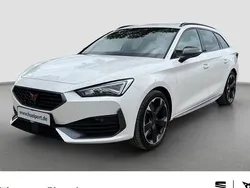 Weiß Gebraucht 2023 Cupra Leon Limousine | 29.828 € (Guter Preis)