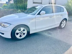 Weiß Gebraucht 2010 BMW 120 Lifestyle Kleinwagen | 7.700 € (Fairer Preis)