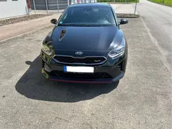 Schwarz Gebraucht 2020 Kia ProCeed Kleinwagen | 19.000 € (Guter Preis)