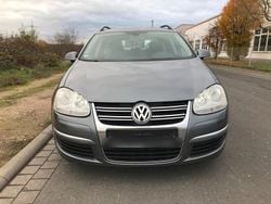 Grau Gebraucht 2007 VW Golf V Kombi | 3.900 € (Fairer Preis)
