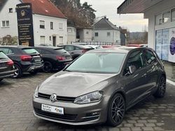 Grau Gebraucht 2015 VW Golf VII LOUNGE Limousine | 9.650 € (Guter Preis)