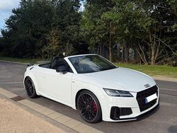 Weiß Gebraucht 2020 Audi TT Roadster Competition Cabrio | 35.900 € (Fairer Preis)