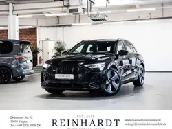 Brillantschwarz Gebraucht 2022 Audi e-tron S-Line SUV | 37.150 €