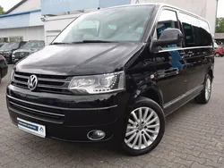 Gebraucht 2015 VW Multivan Highline Van / Kleinbus | 25.990 €