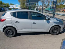 Silber Gebraucht 2021 Dacia Sandero Comfort Kleinwagen | 9.400 € (Guter Preis)