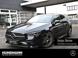 Kosmosschwarz metallic Gebraucht 2024 Mercedes CLA200 Shooting Brake AMG Kombi | 32.580 €