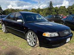 Blau Gebraucht 1997 Audi A8 S-Line Limousine | 9.900 €