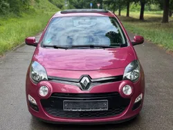 Violet Gebraucht 2012 Renault Twingo Kleinwagen | 3.490 € (Fairer Preis)