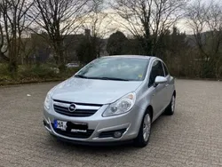 Silber Gebraucht 2008 Opel Corsa Limousine | 2.700 € (Fairer Preis)