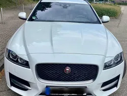 Weiß Gebraucht 2018 Jaguar XF Sportbrake Kombi | 19.400 €
