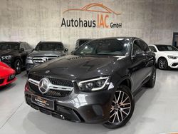 Grau Gebraucht 2021 Mercedes GLC300e Limousine | 41.900 € (Teuer)