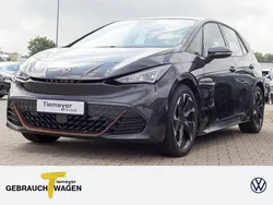 Grau Gebraucht 2022 Cupra Born e-Boost Kleinwagen | 28.240 € (Guter Preis)