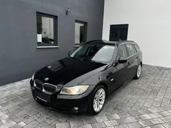 Schwarz Gebraucht 2010 BMW 330 Sport Line Kombi | 11.999 € (Fairer Preis)