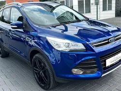 Blau Gebraucht 2016 Ford Kuga Titanium SUV | 7.999 € (Guter Preis)