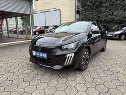 Perla nera schwarz (metallic) Gebraucht 2024 Peugeot 208 Allure Kleinwagen | 19.690 € (Fairer Preis)