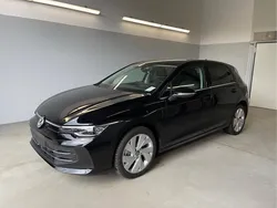 [2t2t] deep black metallic Neu 2025 VW Golf VIII Style Limousine | 38.990 € (Fairer Preis)