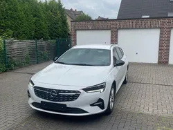 Weiß Gebraucht 2021 Opel Insignia Limousine | 14.499 € (Etwas zu teuer)