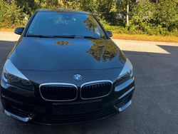 Schwarz Gebraucht 2015 BMW 218 Kombi | 9.000 € (Teuer)