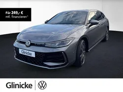 Grau Gebraucht 2025 VW Passat R-line Kombi | 43.660 €