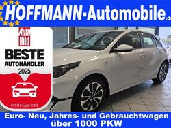 Weiß Neu 2025 Kia Ceed Kleinwagen | 19.600 € (Guter Preis)