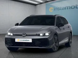 Grau Neu 2025 VW Passat Kombi | 52.299 € (Guter Preis)