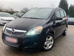 Schwarz Gebraucht 2008 Opel Zafira Van / Kleinbus | 2.650 € (Fairer Preis)